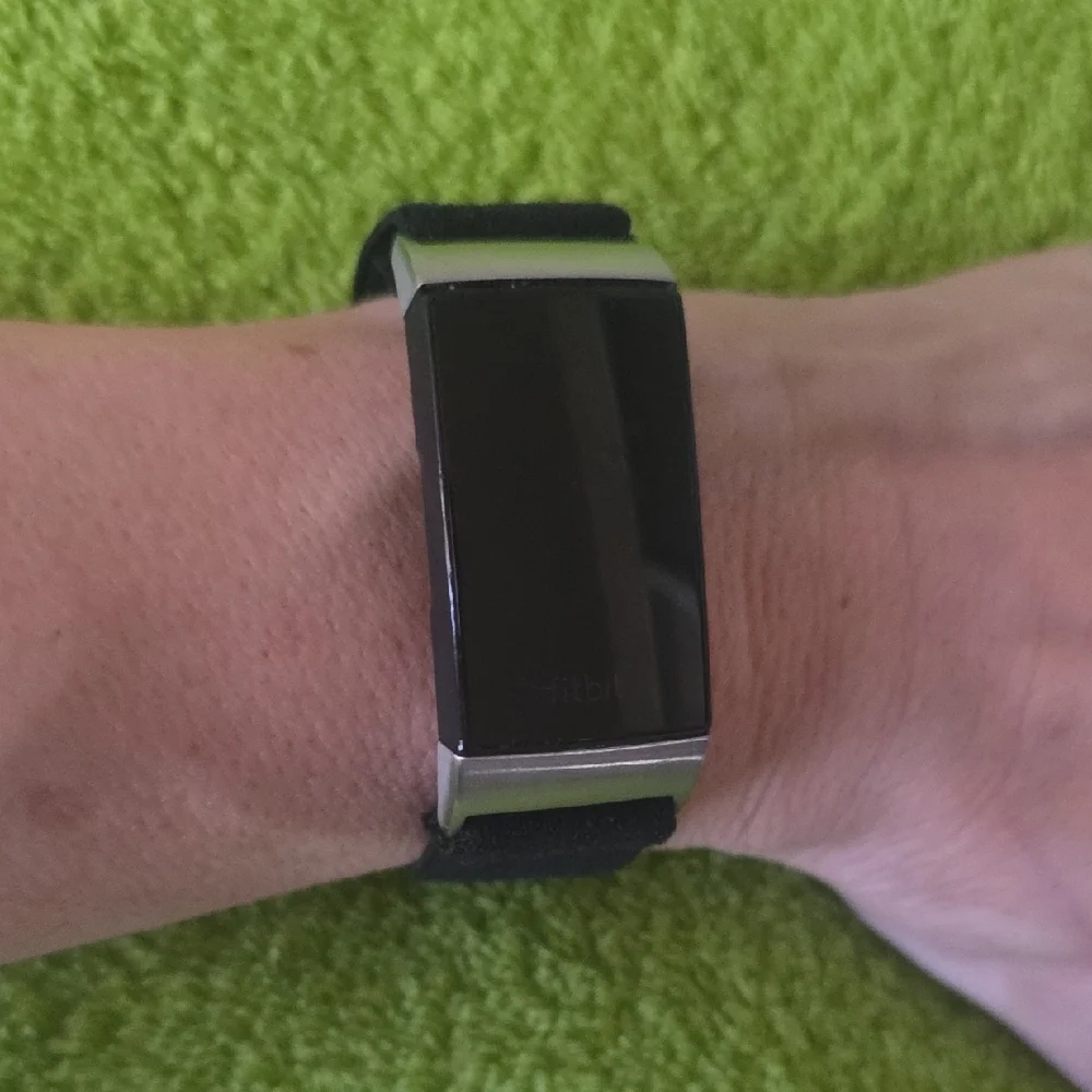 fitbit charge tracker
